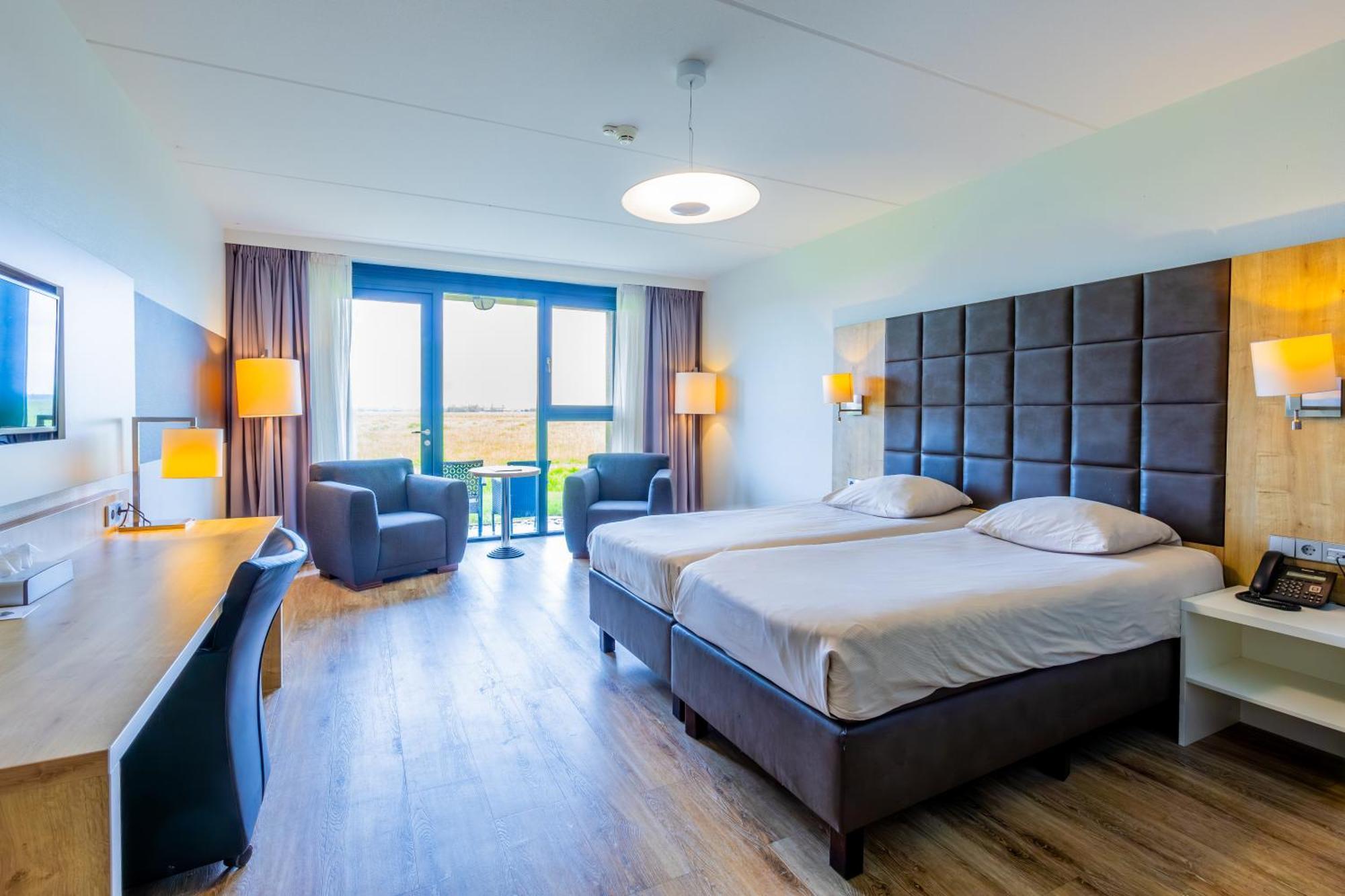 Best Western Plus Hotel Restaurant Aduard Bagian luar foto